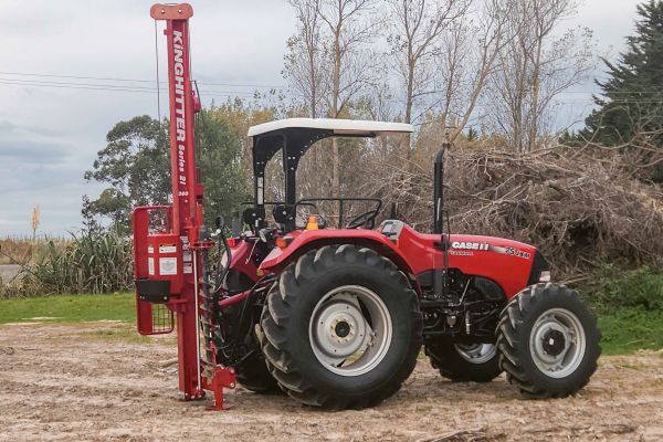 Close-up of Kinghitter 2i post driver auger attachment in Australia
