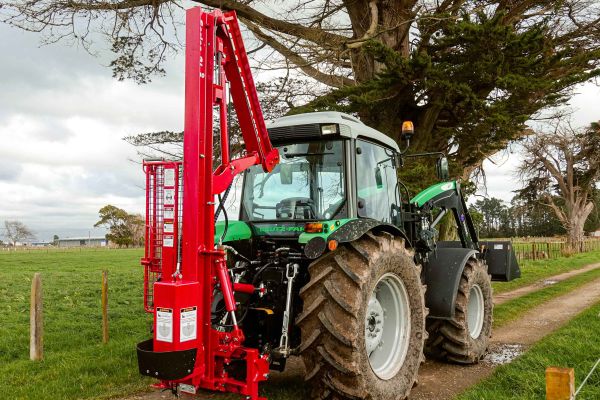 Kinghitter Series 2i 450 rearmount post driver on tractor for rural fencing in Australia